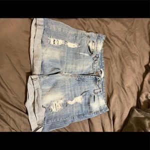 High wasted light washed denim shorts
